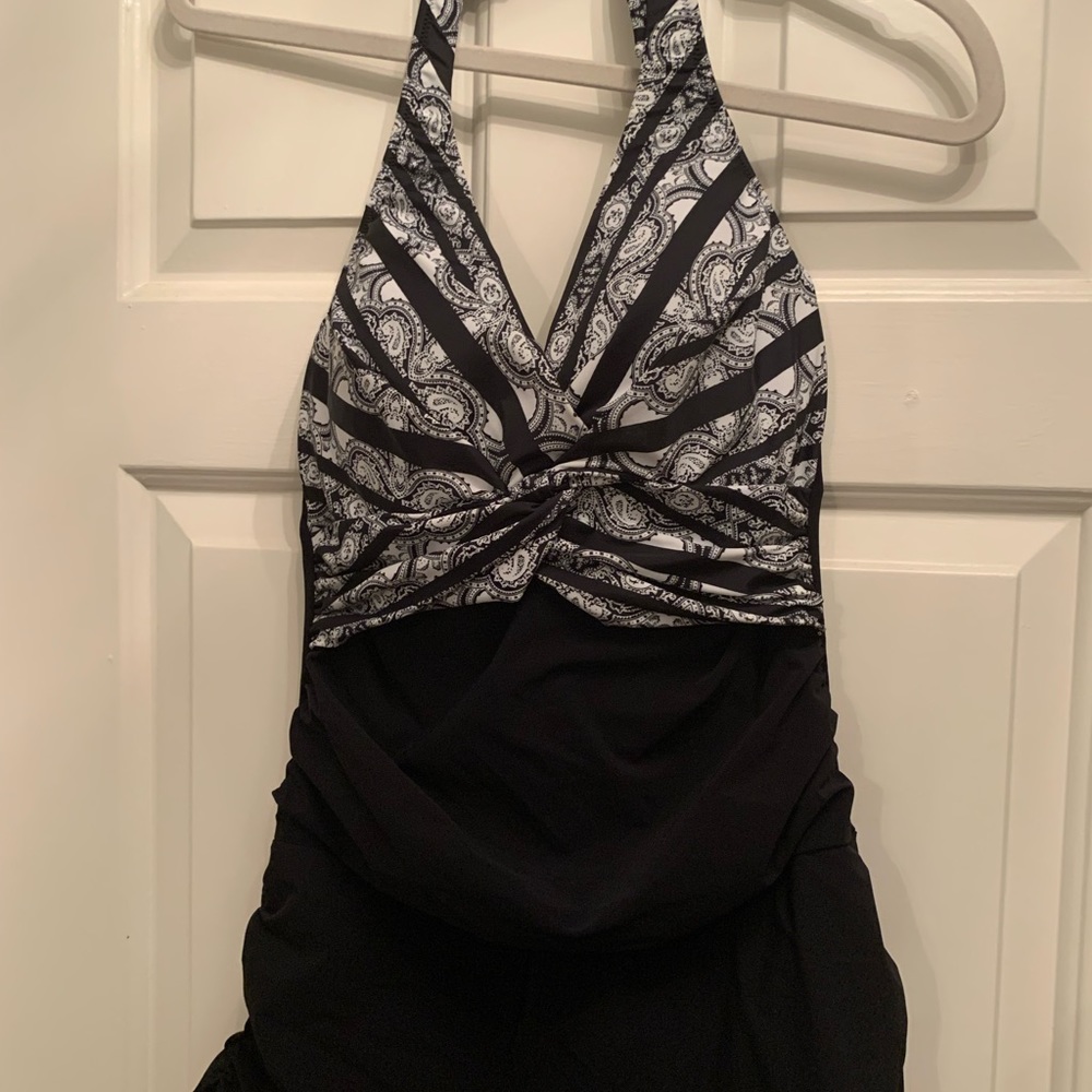 Gottex Swimdress - Size 12 runs small, like a 10.